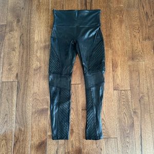 🖤Spanx Moto Leggings🖤